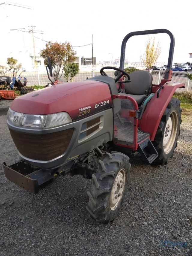 Tractor japonez Yanmar EF324, serie 00292