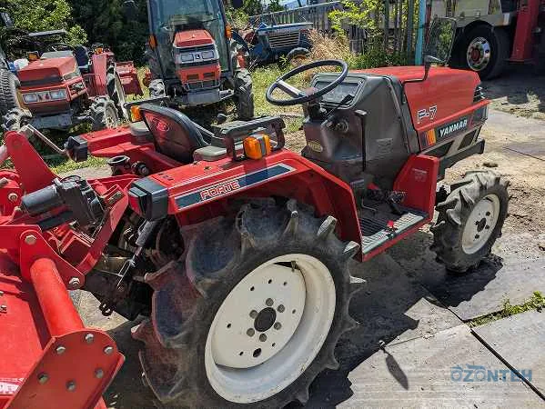 Tractor japonez Yanmar F-7D, serie 011424