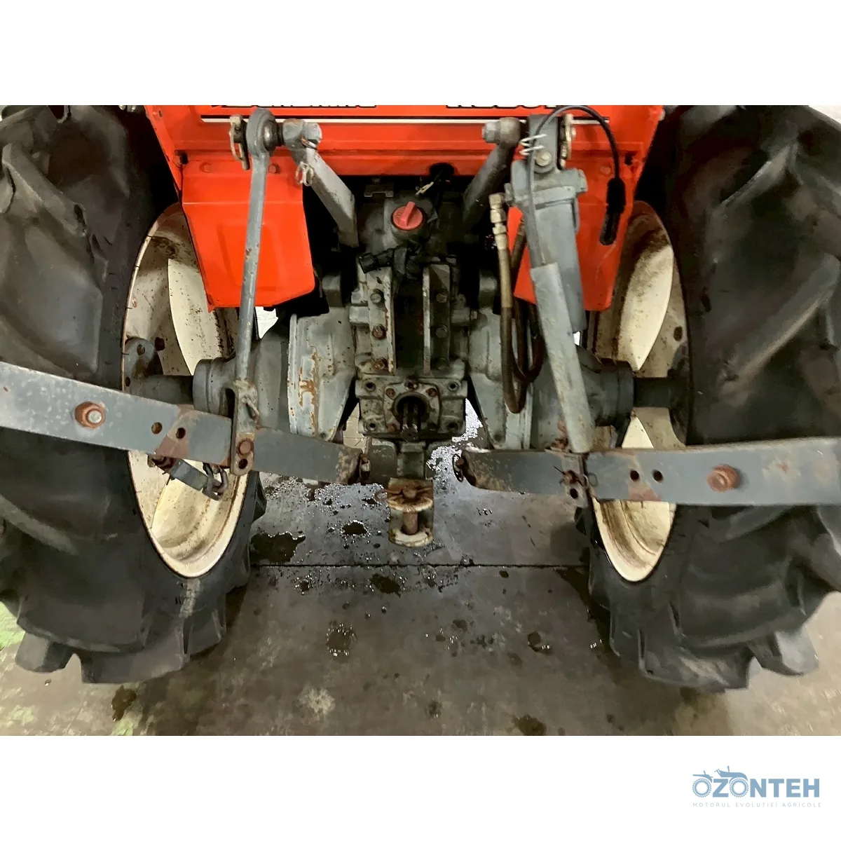 Tractor japonez Kubota L1-195D (semi-cabina), serie 78787