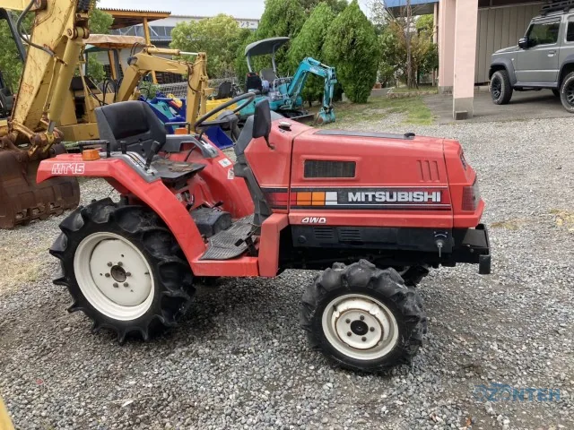 Tractor japonez Mitsubishi MT15D, serie 70106