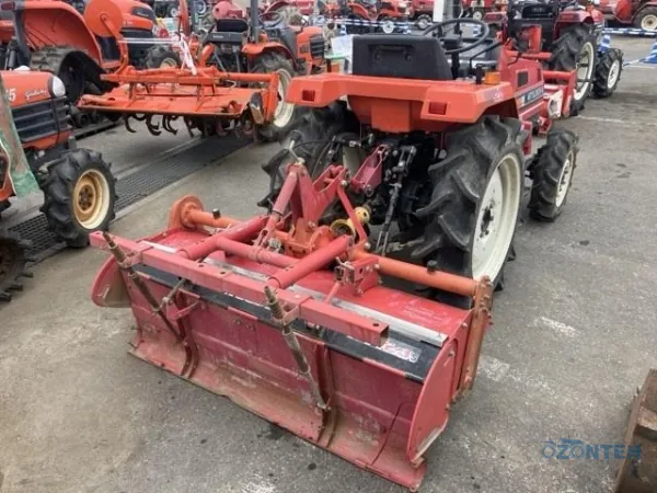 Tractor japonez Mitsubishi MT20D, serie 51234