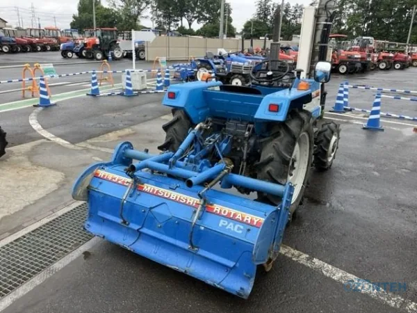 Tractor japonez Mitsubishi MT2201D, serie 52832