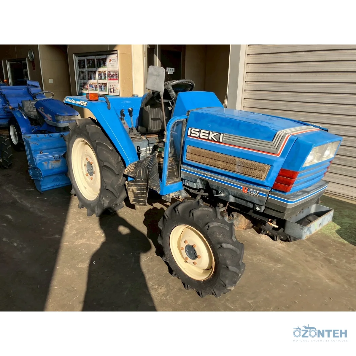Tractor japonez Iseki TA235F, serie 05825