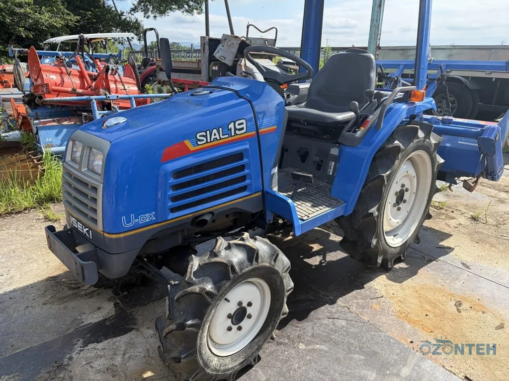 Tractor japonez Iseki TF19F (cu acoperis), serie 000802