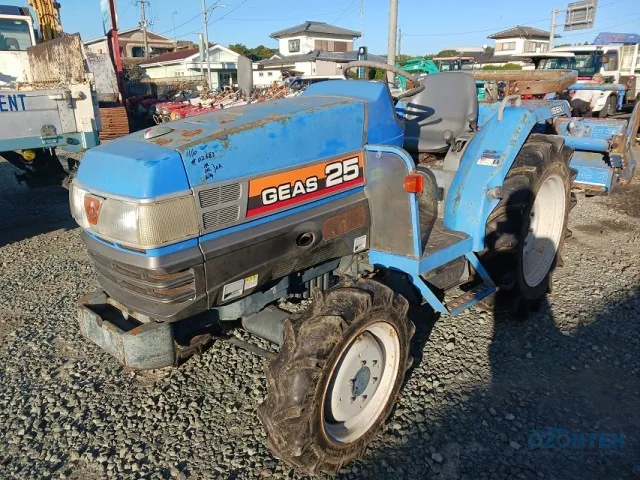 Tractor japonez Iseki TG25F, serie 002683