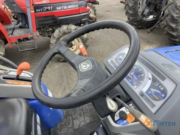 Tractor japonez Iseki TH185, serie 001082