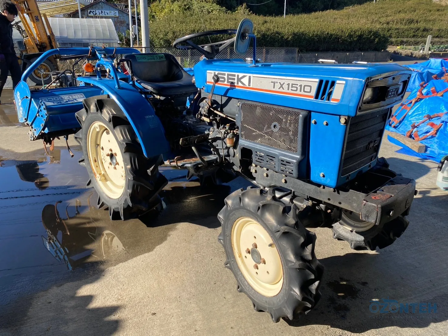Tractor japonez Iseki TX1510, serie 005498